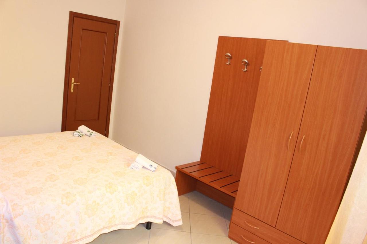 Hotel Nettuno Montecatini Terme Ngoại thất bức ảnh