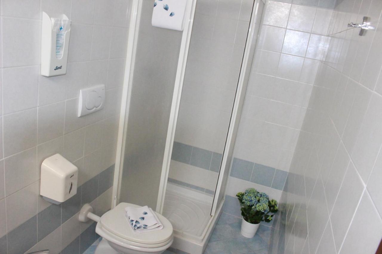 Hotel Nettuno Montecatini Terme Ngoại thất bức ảnh